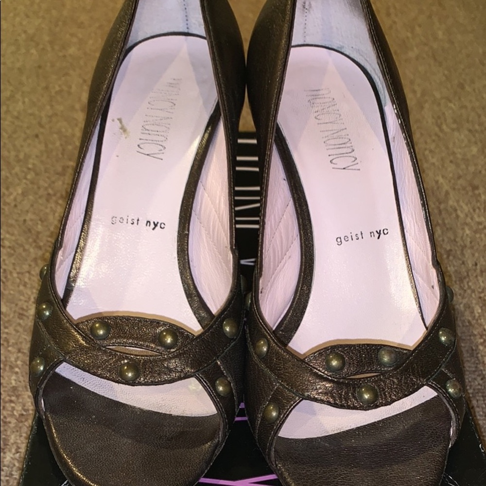 Nancy nancy heels